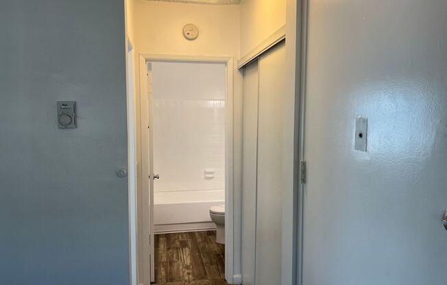 1 bed, 1 bath, 715 sqft, $2,150, Unit 212