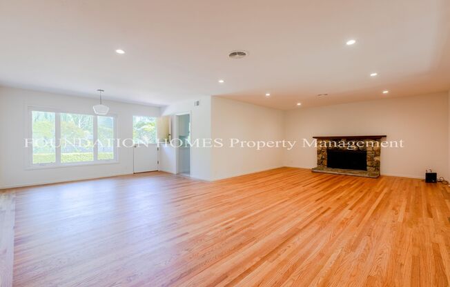 Sleepy Hollow 4bd/2.5ba One Level Home-w/Pool!  FOUNDATION