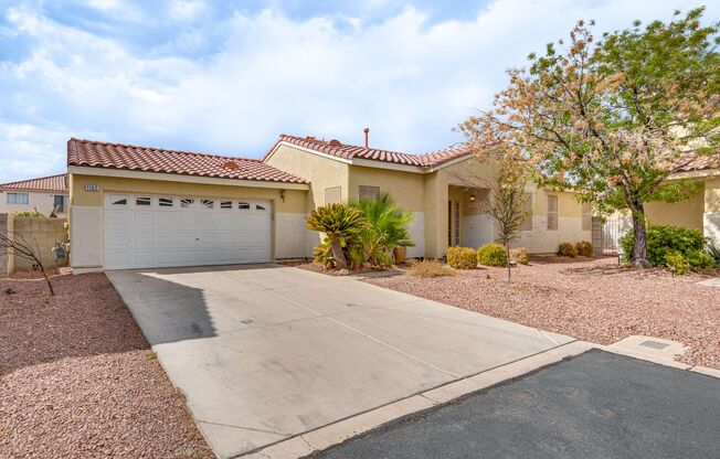 Hard to find Single Story * 3 Bedroom * 2 Car Garage