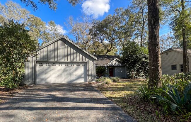 4BR/2BA w/ Flex Space in Haile Plantation - available mid December