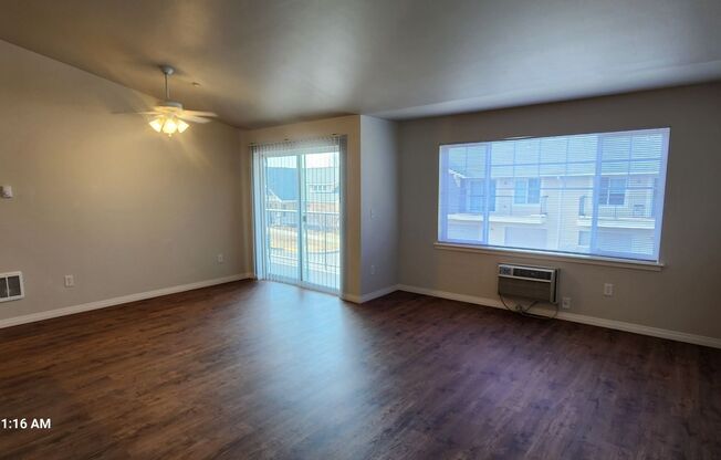 1 bed, 1 bath, 817 sqft, $1,475, Unit 9117