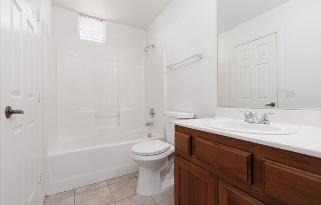 2 beds, 2 baths, $1,490, Unit # 2030