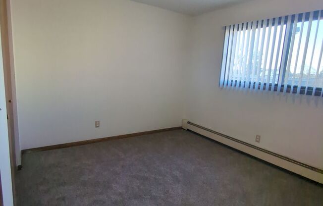 2 beds, 1 bath, 815 sqft, $925, Unit 1034-041