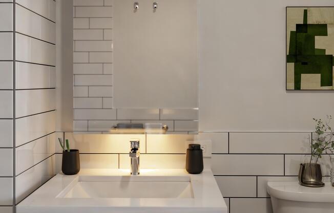 1 bed, 1 bath, $3,595, Unit 1515