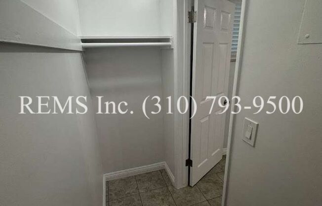 2 beds, 1 bath, 650 sqft, $2,895, Unit 05