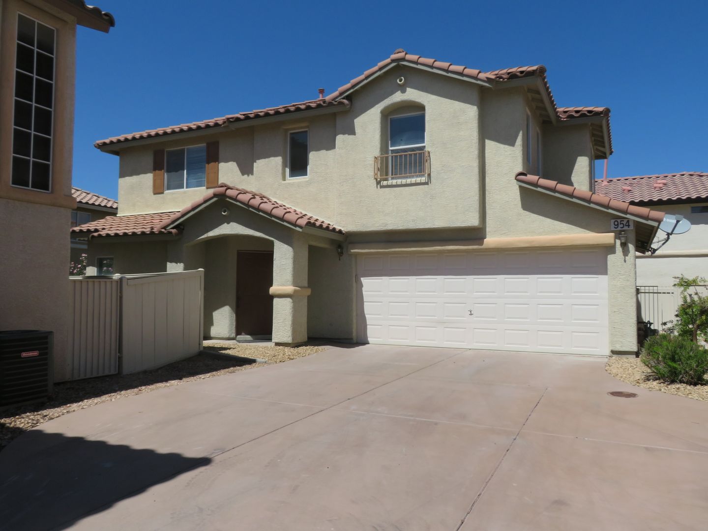 Great 2-Story Home