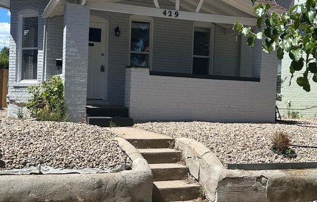 Amazing REMODELED 2 bedroom home in Denver!