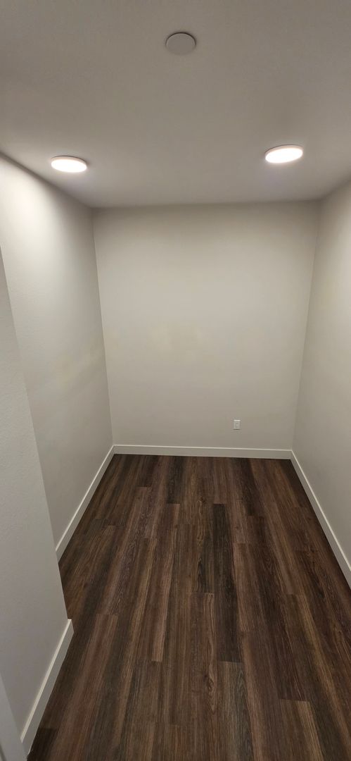 Studio, 1 bath, 443 sqft, $2,100, Unit 208