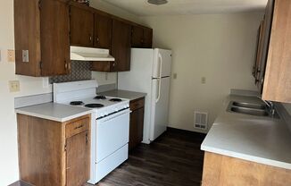 3 beds, 2 baths, 1,200 sqft, $1,790, Unit 1040 E 26th Ave