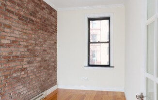 2 beds, 1 bath, $4,750, Unit 2B