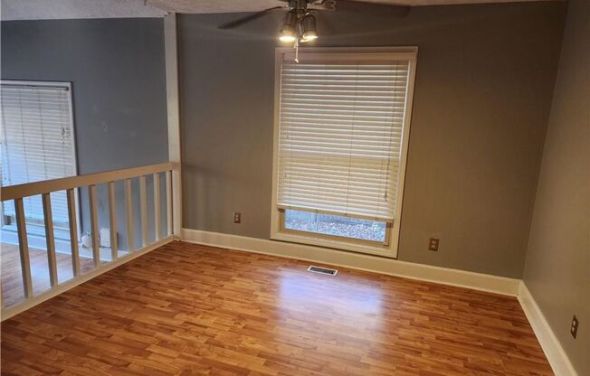 3 beds, 2 baths, $1,450