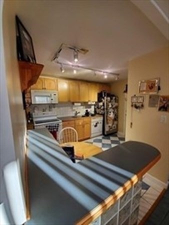 924 MAIN