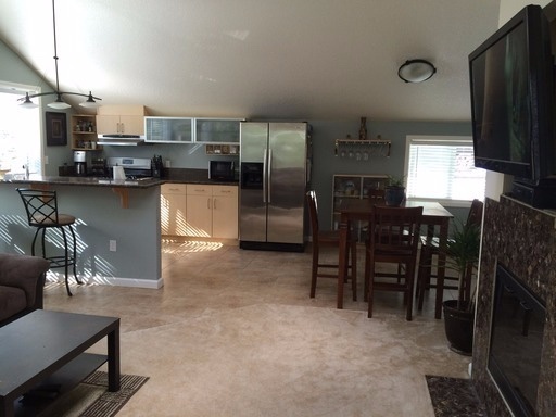 2 beds, 2 baths, $2,900