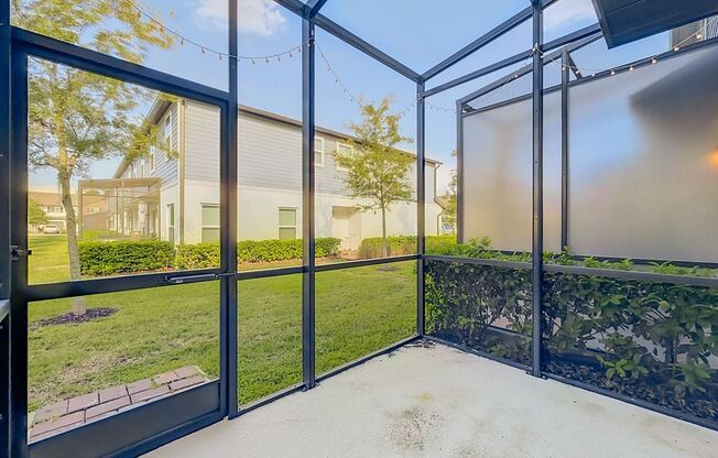 3 beds, 2.5 baths, $2,250