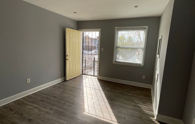 H St/Kingman Park- 1 bedroom apartment