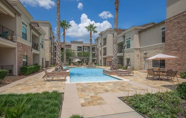 Sunningdale Beautiful 55+ Living in the Woodlands