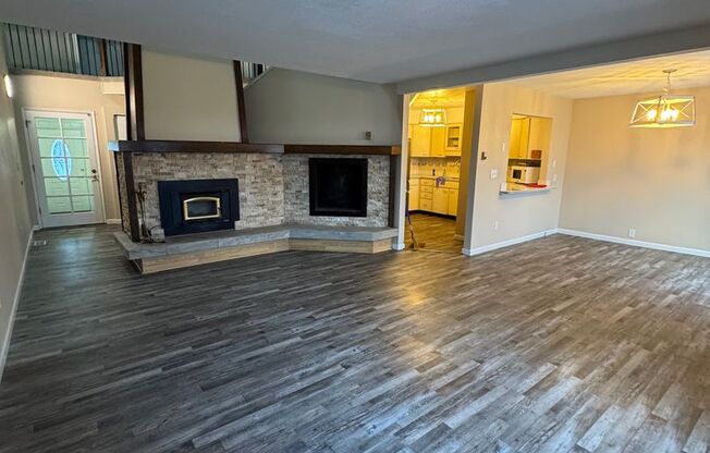 Stunning 2 bedroom townhouse