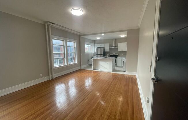 1 bed, 1 bath, $1,549, Unit 334