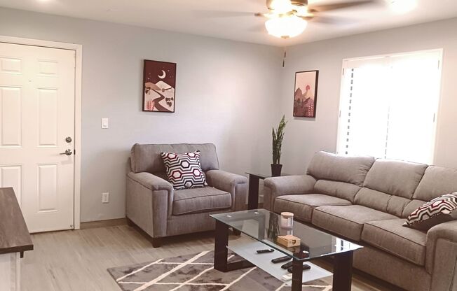 1 bed, 1 bath, 600 sqft, $1,300, Unit 12thSt4224-101