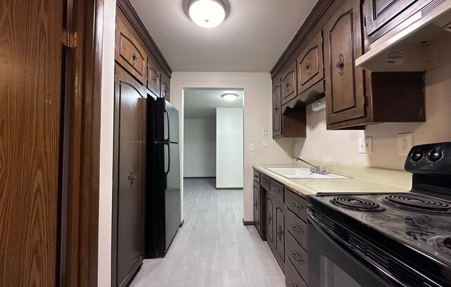 1 bed, 1 bath, 500 sqft, $795, Unit Apt. 8