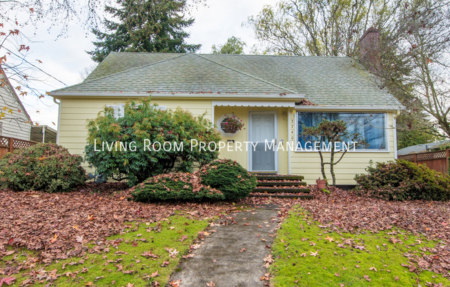 3740 SE Tibbetts St.