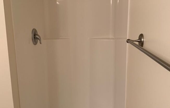 2 beds, 2 baths, 1,200 sqft, $1,495, Unit 3717-205