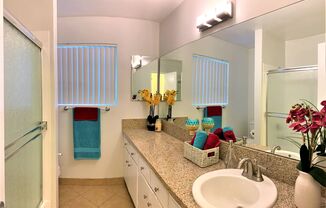 2 beds, 2 baths, 1,320 sqft, $3,150, Unit 114