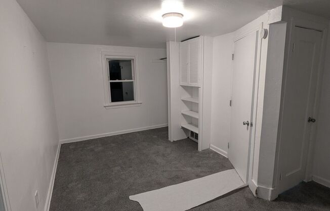 2 beds, 1 bath, $1,000