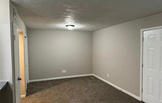 Villas At Panthersville Apartment Homes*