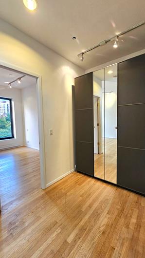 1 bed, 1 bath, $3,150, Unit 3-S