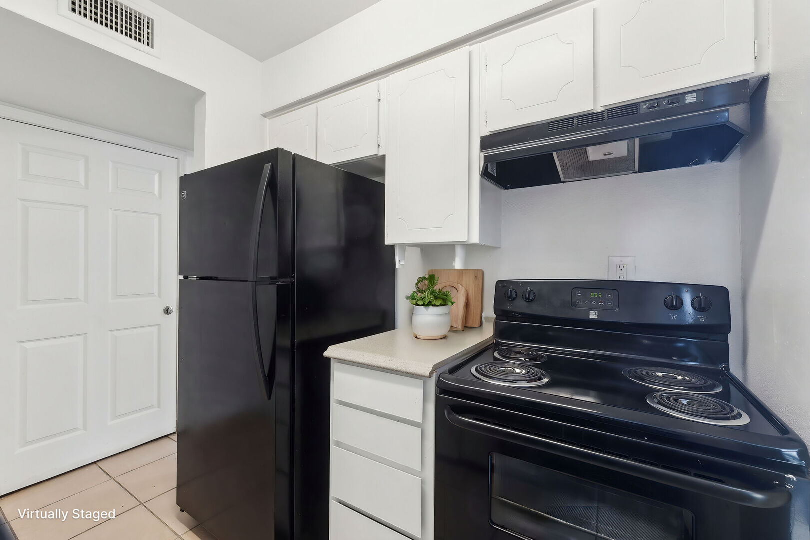 CrestWind Townhomes and Apartments