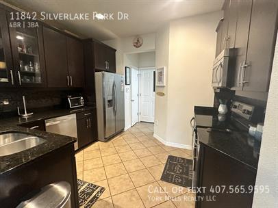 11842 SILVERLAKE PARK DR