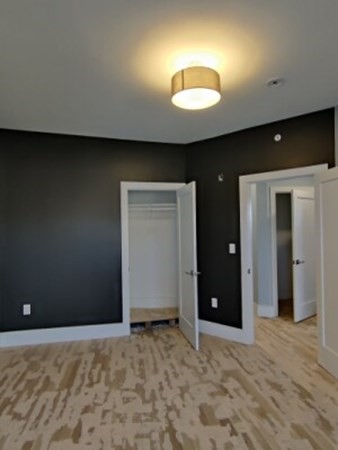 9 UNIVERSITY RD