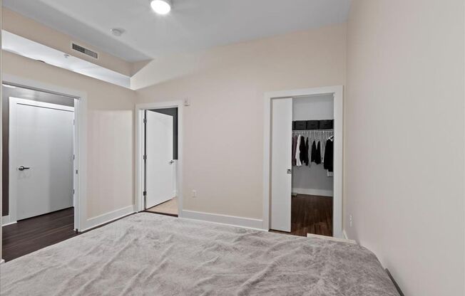 1 bed, 1 bath, 850 sqft, $2,300, Unit North Euclid Ave 9 #441