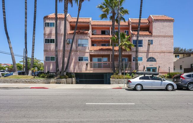 4131 Front St / 121 W Montecito Way
