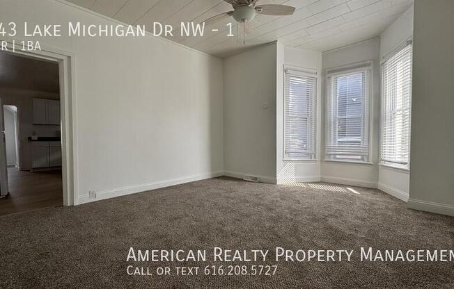 643 LK MICHIGAN DR NW