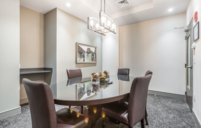 2 beds, 2 baths, 891 sqft, $4,350, Unit 708
