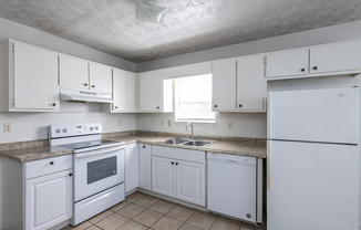 8367 WARREN DR