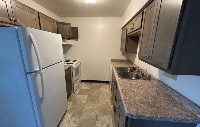 11229 W National Ave