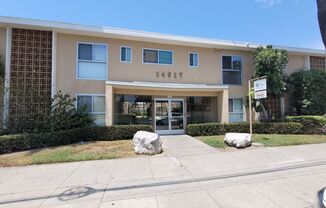 14517 S VERMONT AVE GARDENA, CA 90247