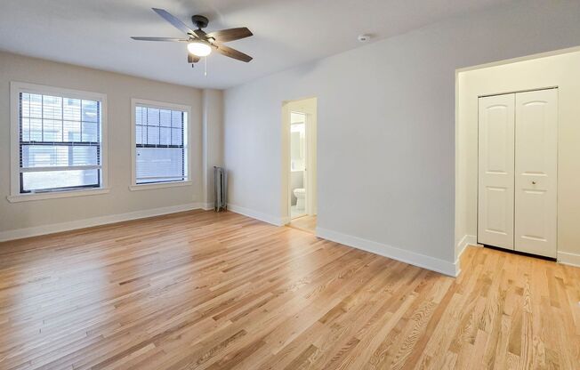 Studio, 1 bath, 455 sqft, $1,675, Unit 540-3I