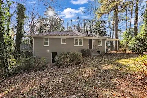 1873 CAMPBELLTON RD SW