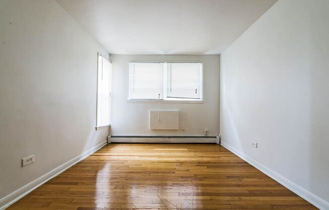 14133 S School