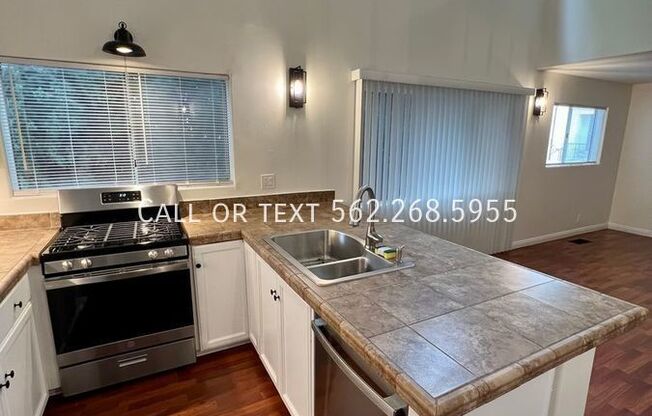 1 bed, 1 bath, 1,000 sqft, $2,200