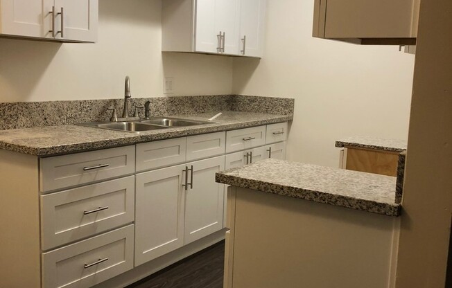 2 beds, 1 bath, $1,795, Unit 04