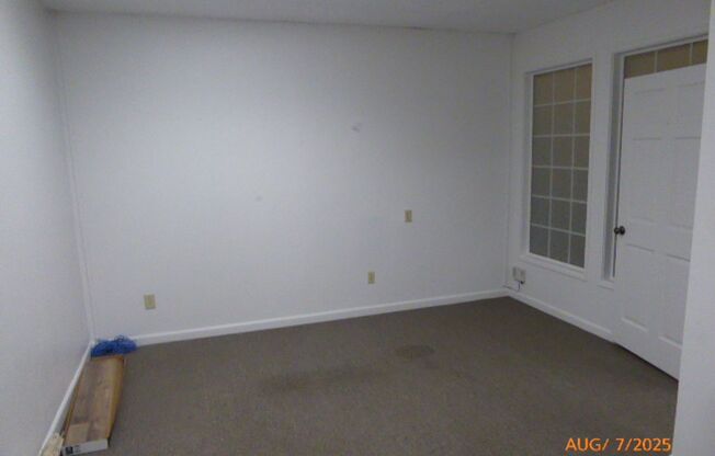 10116 Main St, Bothell, WA 98011
