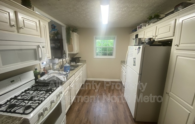 5210 GABLE RDG WAY