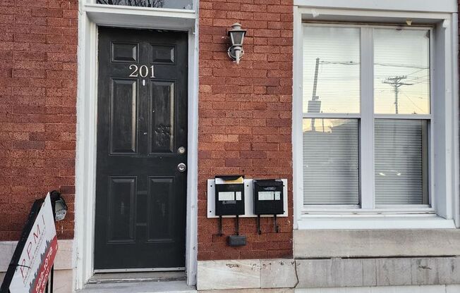 201 N. Ellwood Avenue