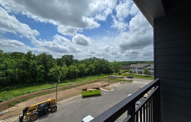 Studio, 1 bath, 612 sqft, $1,490, Unit 8421-223