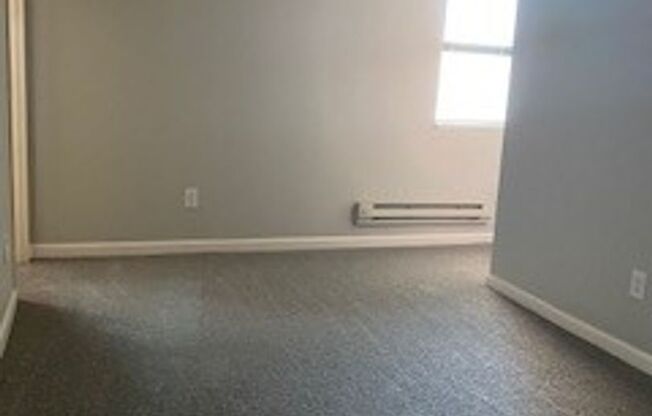 2 beds, 2 baths, 937 sqft, $1,499, Unit 712